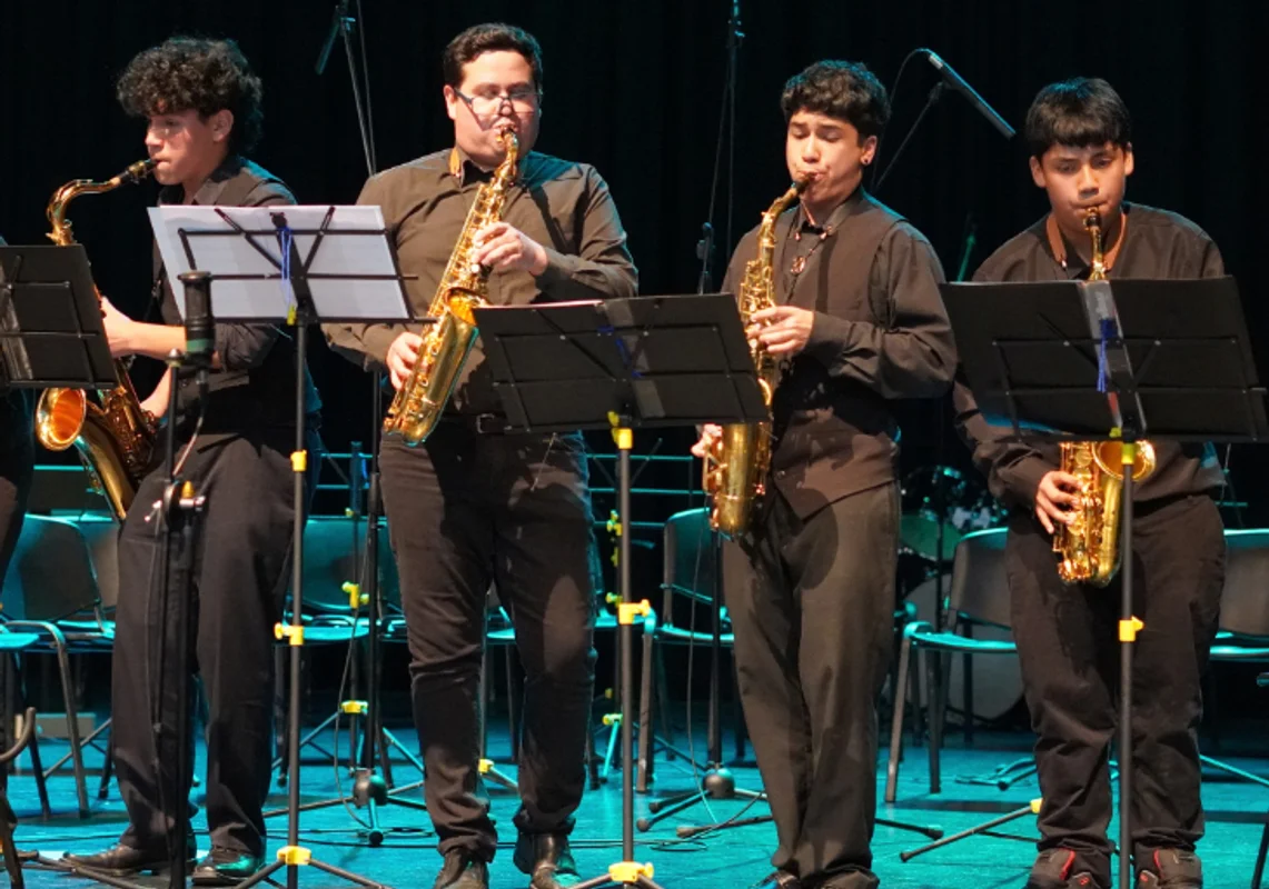 Concierto de Agrupaciones Estudiantiles: Bronces y Coros