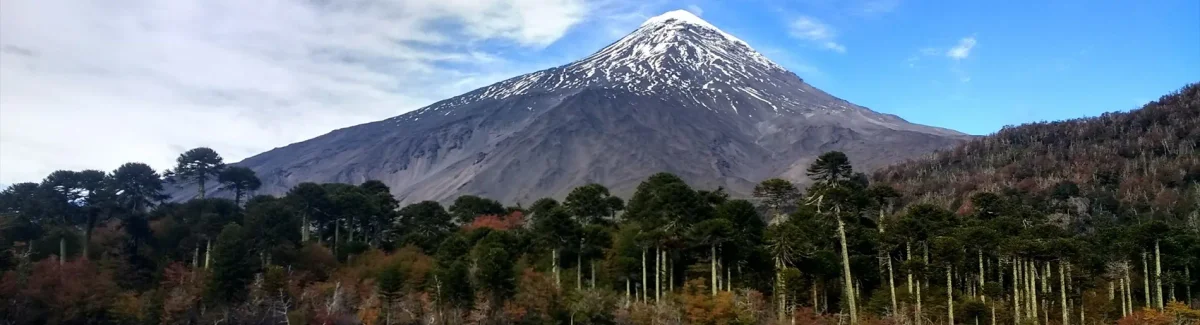 Lagunas Andinas: Trekking en Parque Villarrica | Pucón