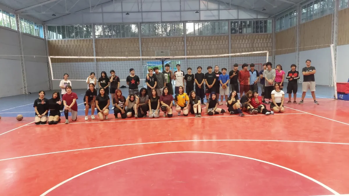 Voleibol Juvenil - Gimnasio Municipal