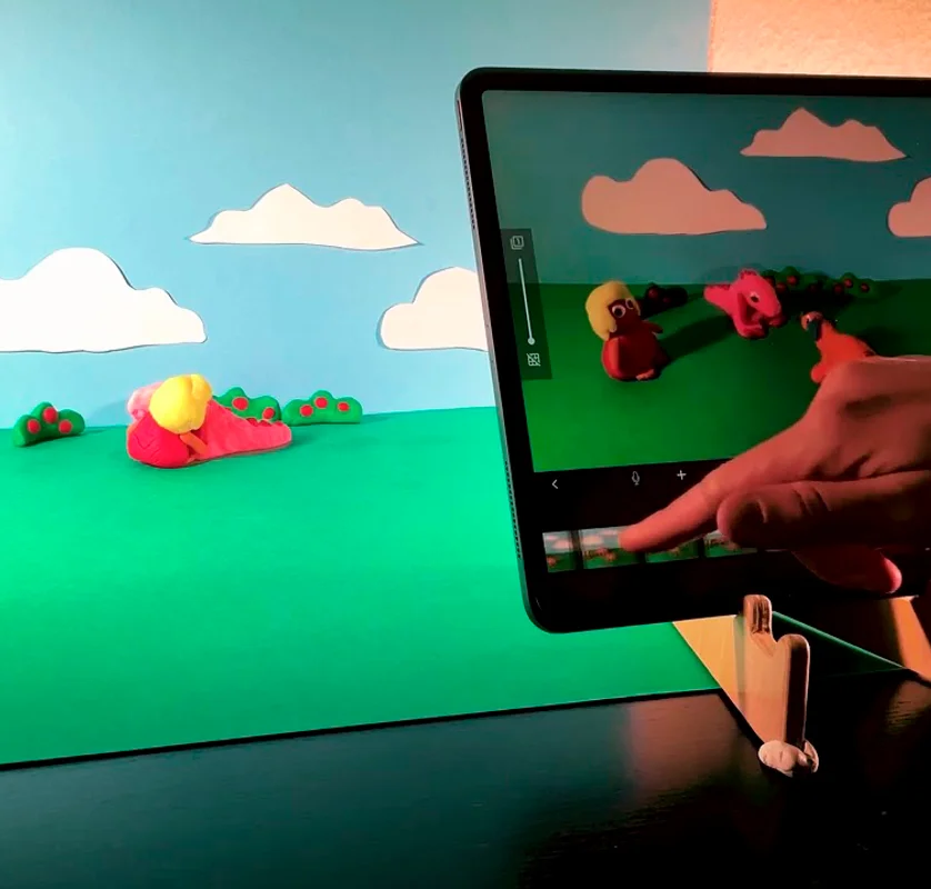 Animaciclaje: laboratorio de stop-motion experimental