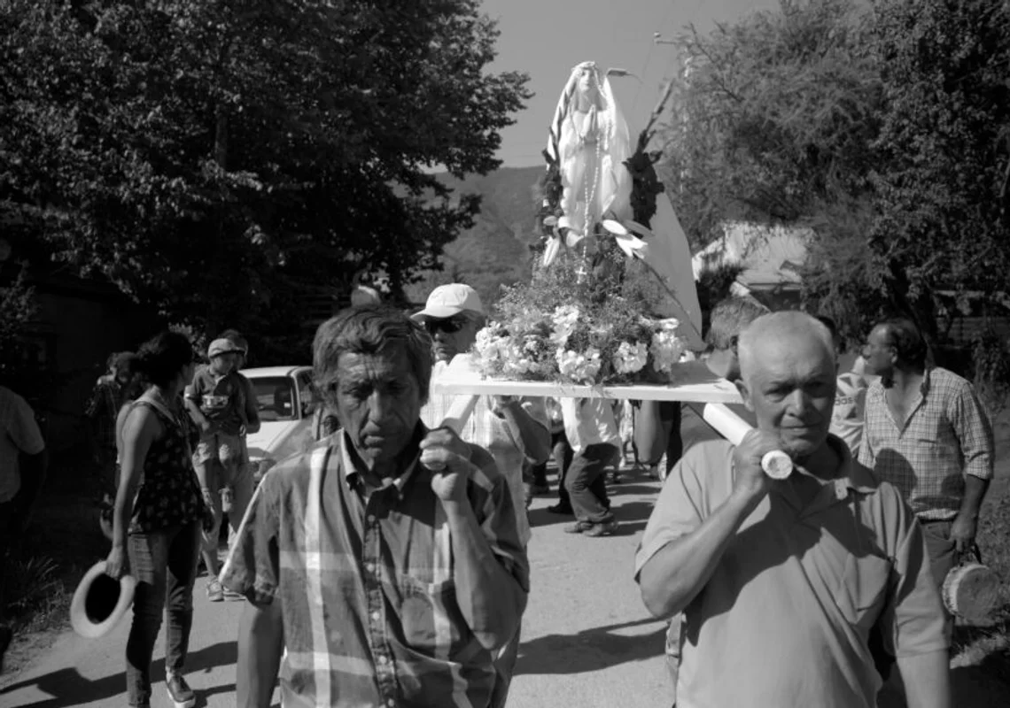 Exhibición para organizaciones ciclo Miradas Regionales - "He de morir cantando"