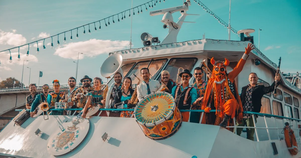 Banda Conmoción