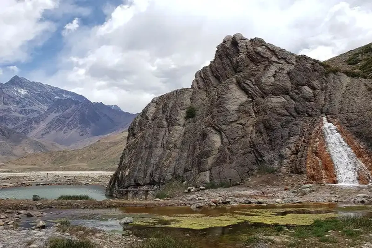 Cajón del Maipo: contrastes en la montaña