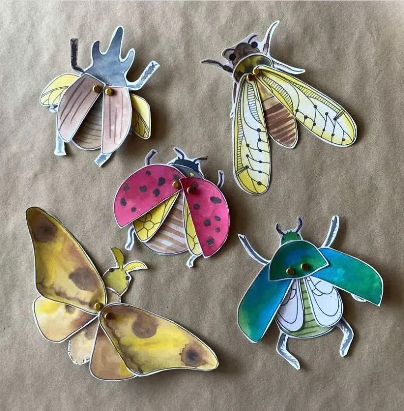 Taller de manualidades literarias - Construye un insecto en 3D / 29 de agosto