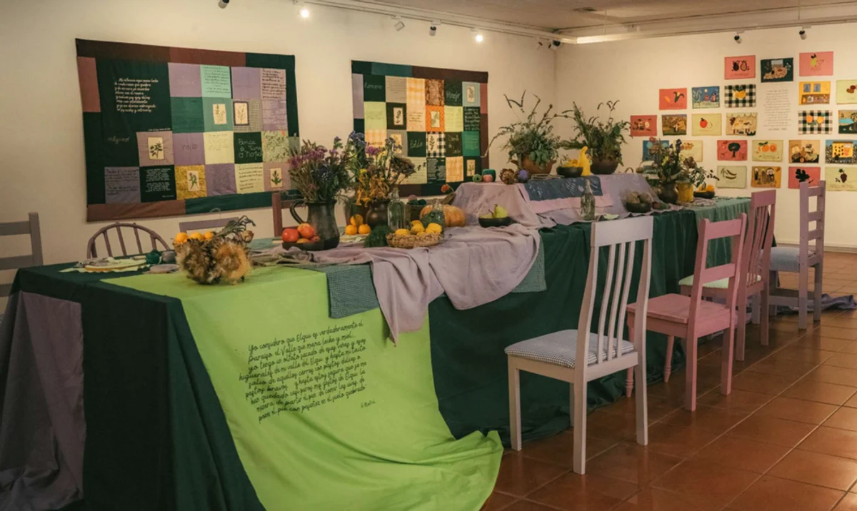 Exposición “Cultivar la memoria de las mujeres del Elqui: Creación textil en torno a la poesía territorial de Gabriela Mistral”