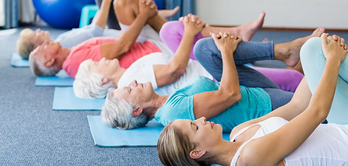 Taller De Yoga Adulto Mayor, Van Der Rest